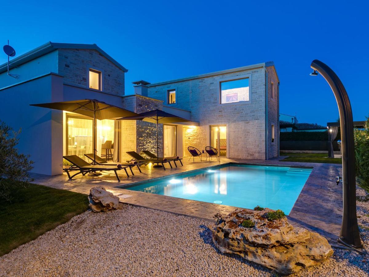 Villa Lavanda Nova Vas  Buitenkant foto