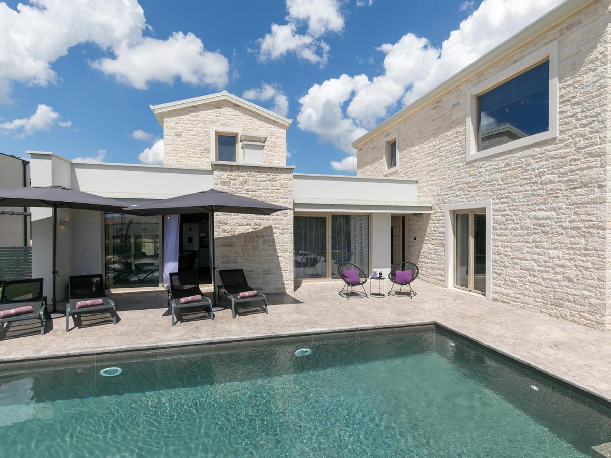 Villa Lavanda Nova Vas  Buitenkant foto