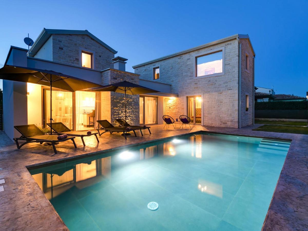 Villa Lavanda Nova Vas  Buitenkant foto