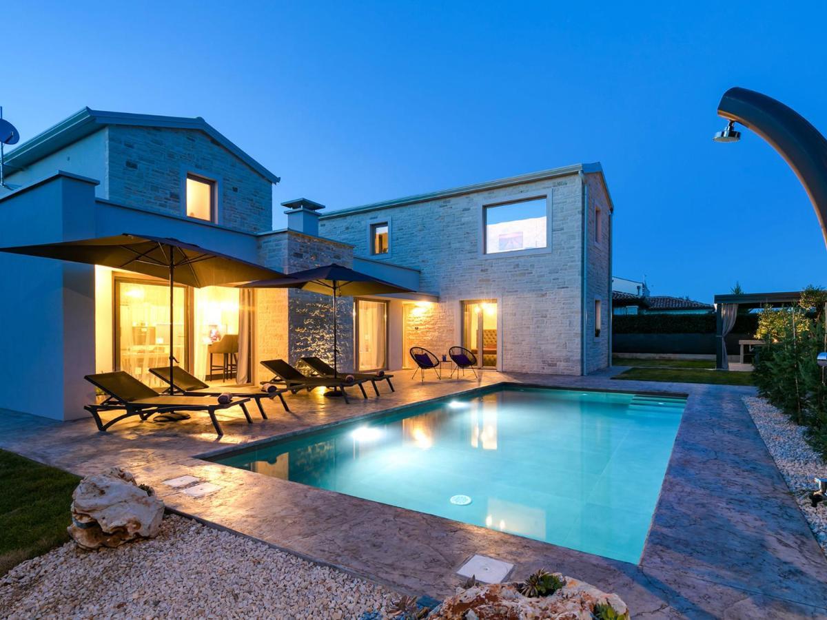 Villa Lavanda Nova Vas  Buitenkant foto